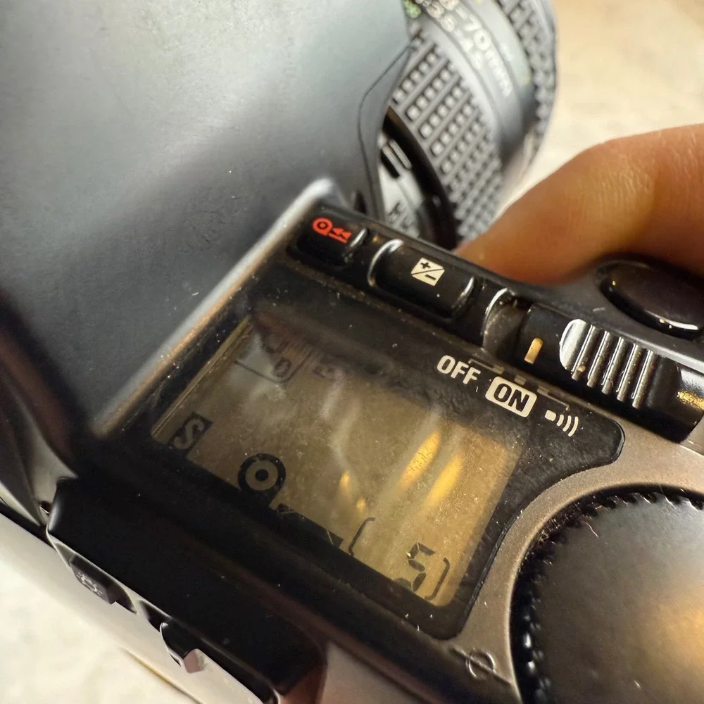 Nikon‎ N8008s 35mm SLR Film Camera w/ AF Nikkor 28-70mm Lens & SB-24 Flash